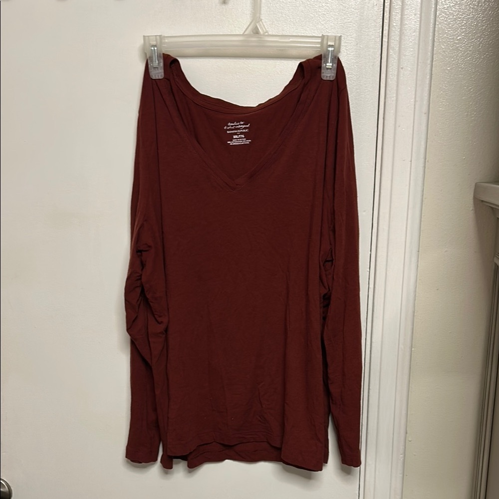 Banana Republic Red Relaxed Long Sleeve Tee